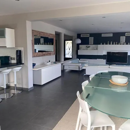 Somptueuse D'architecte Climatisee Avec Piscine Chauffee * バンドール