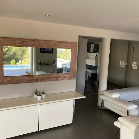 Somptueuse D'architecte Climatisee Avec Piscine Chauffee *