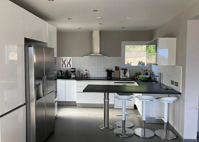 Somptueuse D'architecte Climatisee Avec Piscine Chauffee *