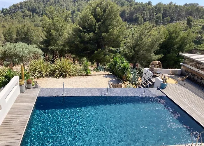 Somptueuse D'architecte Climatisee Avec Piscine Chauffee *